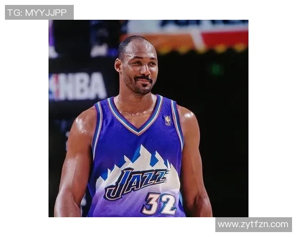 卡尔·马龙传奇生涯回顾：从火箭到爵士的篮球巨星之路